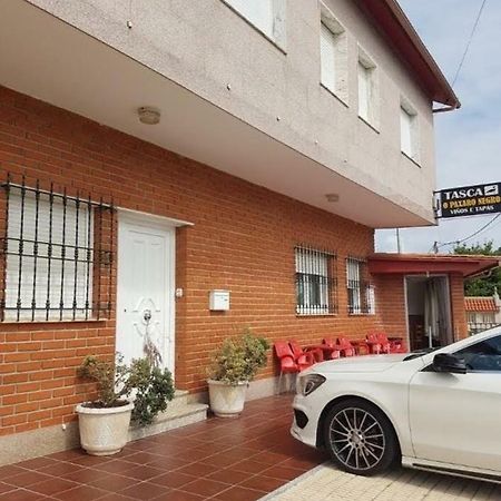 Pension Paxaro Negro Sanxenxo Bagian luar foto
