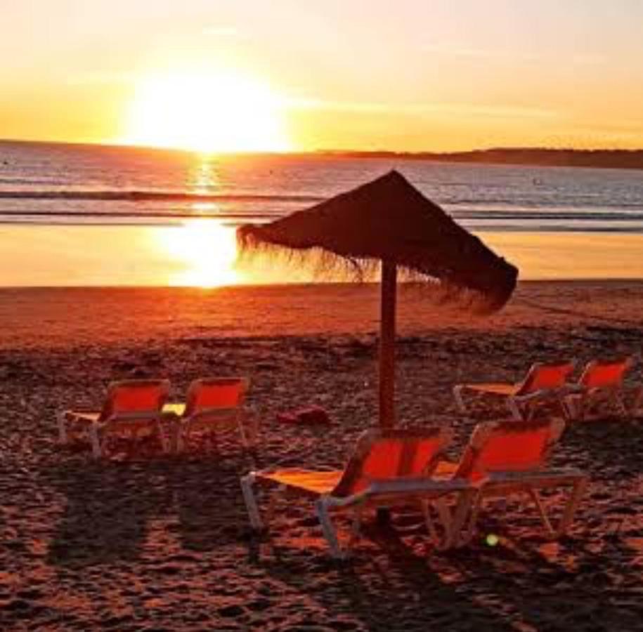 Pension Paxaro Negro Sanxenxo Bagian luar foto